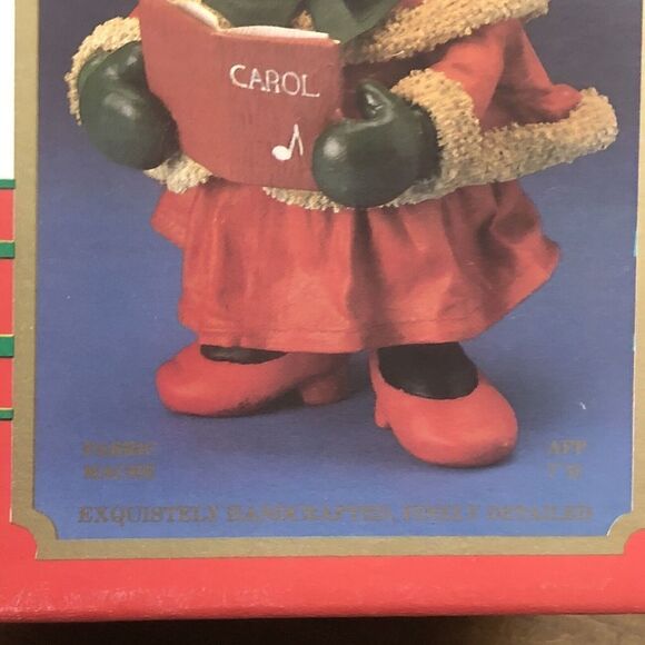 Kurt Adler Minnie Mouse Caroler 7” Figurine Fabric Mache Disney World W1520 - Picture 9 of 12